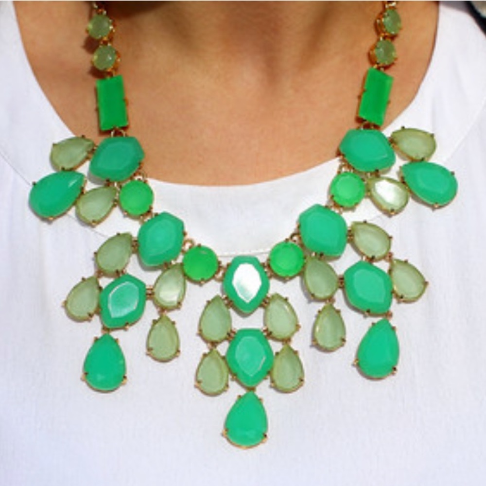 Stella & Dot Linden Necklace Green
